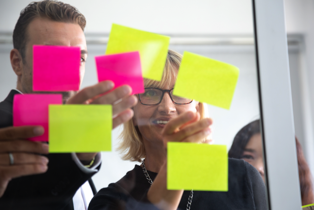 Ontwerpen leerproces met post-it